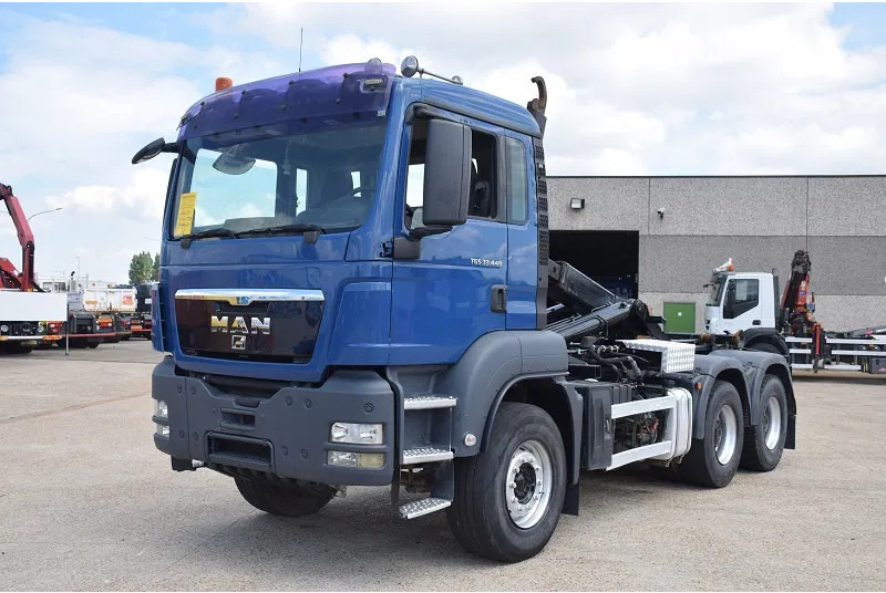 MAN TGS 33.440 - شاحنة ذات الخطاف: صور 2 MAN TGS 33.440 - شاحنة ذات الخطاف: صور 2