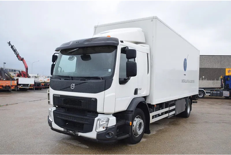 Volvo FE 250 - بصندوق مغلق شاحنة: صور 2 Volvo FE 250 - بصندوق مغلق شاحنة: صور 2