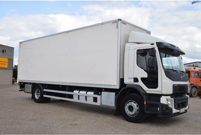 Volvo FE 250 - بصندوق مغلق شاحنة: صور 5 Volvo FE 250 - بصندوق مغلق شاحنة: صور 5