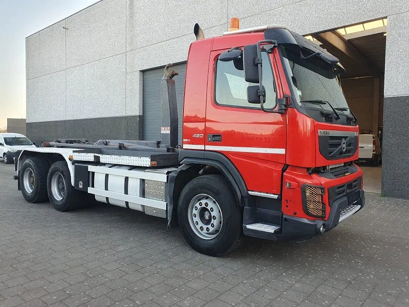 Volvo FMX 420 - شاحنة ذات الخطاف: صور 3 Volvo FMX 420 - شاحنة ذات الخطاف: صور 3