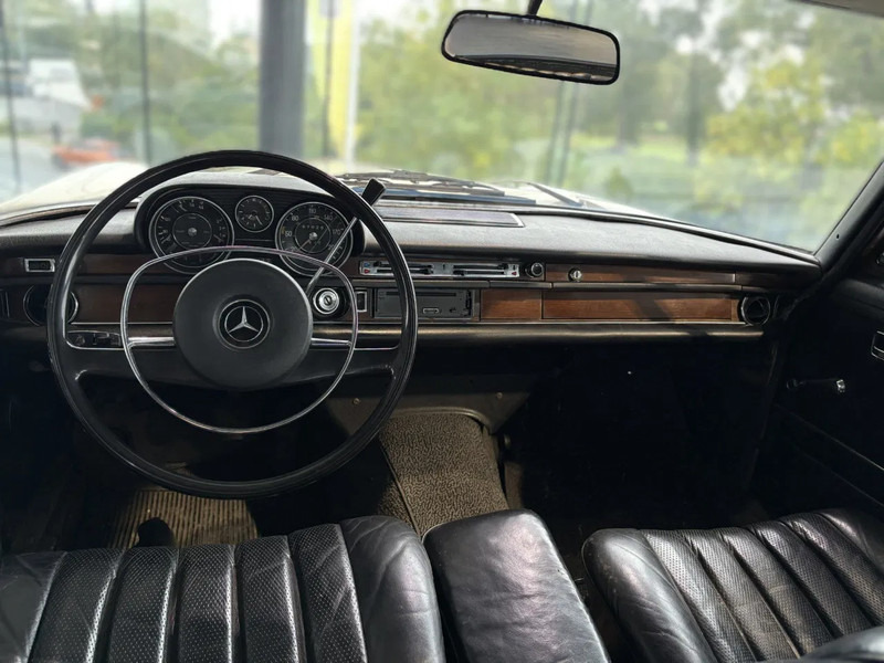 Mercedes-Benz 280SE *OldTimer*Automaat*LerenZetels*Schuifdak* - سيارة: صور 3 Mercedes-Benz 280SE *OldTimer*Automaat*LerenZetels*Schuifdak* - سيارة: صور 3