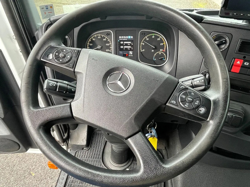 Mercedes-Benz Atego 1221 *Cruise control*Bluetooth*Elektrisch verstelbare en verwarmde spiegels - مبردة شاحنة: صور 3 Mercedes-Benz Atego 1221 *Cruise control*Bluetooth*Elektrisch verstelbare en verwarmde spiegels - مبردة شاحنة: صور 3