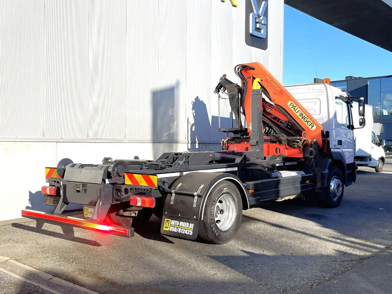 Mercedes-Benz Atego 1621 *Palfinger kraan*Containersysteem*luchtvering achteras*bluetooth - شاحنة ذات الخطاف, شاحنة كرين: صور 2 Mercedes-Benz Atego 1621 *Palfinger kraan*Containersysteem*luchtvering achteras*bluetooth - شاحنة ذات الخطاف, شاحنة كرين: صور 2