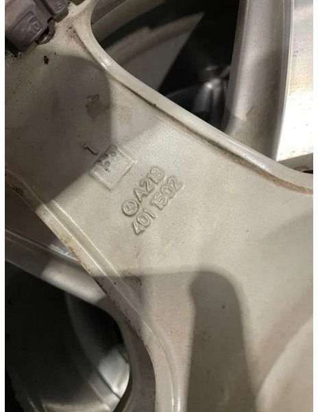 Mercedes-Benz *Occasie *3 velgen AMG* 18 inch - الجنوط - سيارة: صور 3 Mercedes-Benz *Occasie *3 velgen AMG* 18 inch - الجنوط - سيارة: صور 3