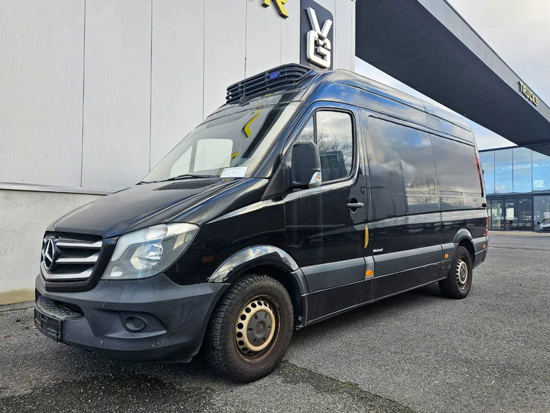 Mercedes-Benz Sprinter 313 - الشاحنات الصغيرة المبردة: صور 1 Mercedes-Benz Sprinter 313 - الشاحنات الصغيرة المبردة: صور 1