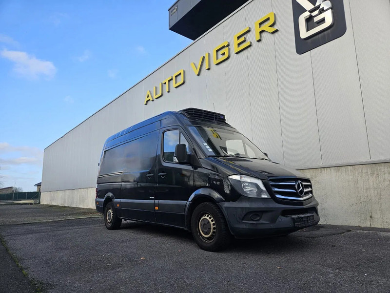 Mercedes-Benz Sprinter 313 - الشاحنات الصغيرة المبردة: صور 1 Mercedes-Benz Sprinter 313 - الشاحنات الصغيرة المبردة: صور 1