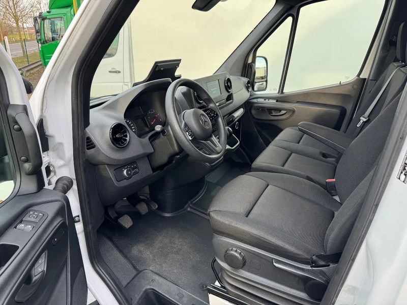 Mercedes-Benz Sprinter 315 L3H2*360°Camera*parktronic*cruise control*zetelverwarming* - فان: صور 3 Mercedes-Benz Sprinter 315 L3H2*360°Camera*parktronic*cruise control*zetelverwarming* - فان: صور 3