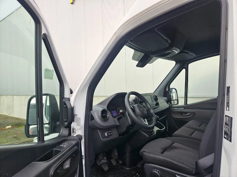 Mercedes-Benz Sprinter 317 CDI*L2H2*360°Camera*Zetelverwarming*Tempomat*Navi* - فان: صور 3 Mercedes-Benz Sprinter 317 CDI*L2H2*360°Camera*Zetelverwarming*Tempomat*Navi* - فان: صور 3