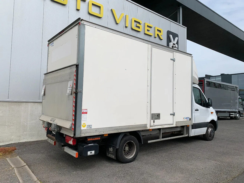 Mercedes-Benz Sprinter 516 Laadbrug*Zijdeur*Cruise Control*Airconditioning* - الشاحنات الصغيرة صندوق مغلق: صور 2 Mercedes-Benz Sprinter 516 Laadbrug*Zijdeur*Cruise Control*Airconditioning* - الشاحنات الصغيرة صندوق مغلق: صور 2