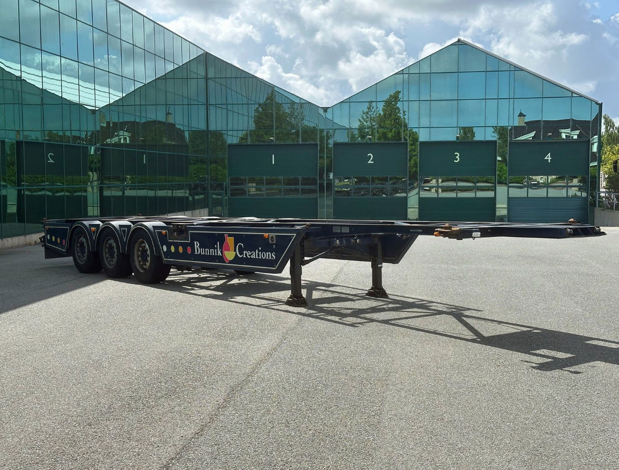 Burg BPO 13-27 Ccxlx 40" Galvanised Super Chassis SAF Axles Disc Brakes 2x Lift Axles 3 Pieces IN Stock Super Condition - شاحنات الحاويات/ جسم علوي قابل للتغيير نصف مقطورة: صور 5 Burg BPO 13-27 Ccxlx 40" Galvanised Super Chassis SAF Axles Disc Brakes 2x Lift Axles 3 Pieces IN Stock Super Condition - شاحنات الحاويات/ جسم علوي قابل للتغيير نصف مقطورة: صور 5