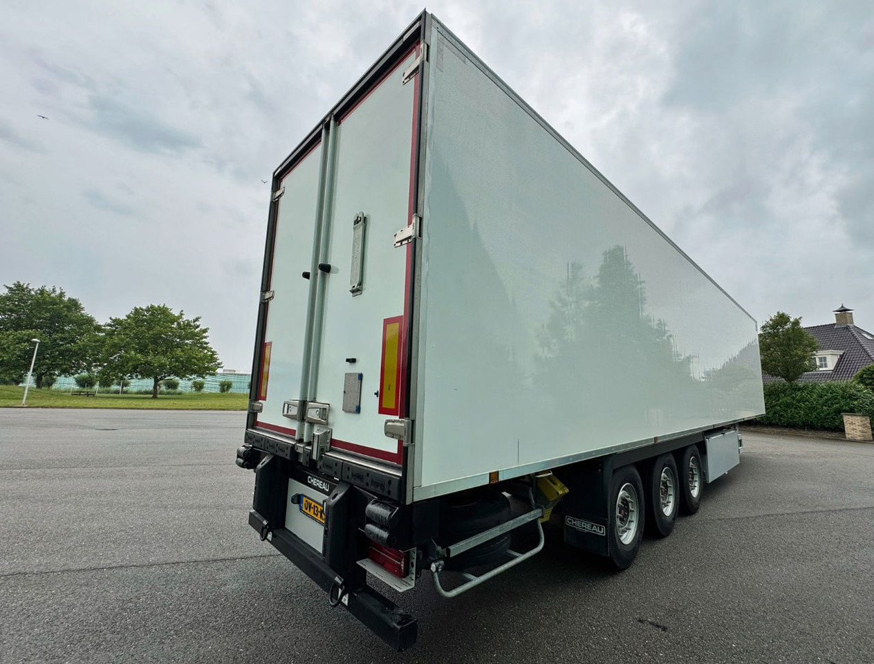 Chereau CSD3 247 CM Wide 265 CM High Thermo King SLXi300 With Only 850 Hours NEW - مبردة نصف مقطورة: صور 5 Chereau CSD3 247 CM Wide 265 CM High Thermo King SLXi300 With Only 850 Hours NEW - مبردة نصف مقطورة: صور 5