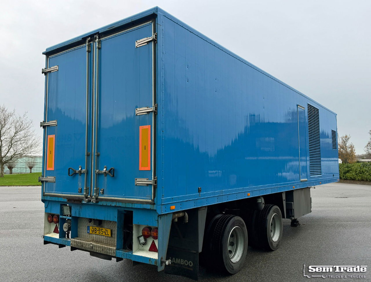 Floor FLO-12-202 Steering Axle Drum Brakes Holland-Trailer - بصندوق مغلق نصف مقطورة: صور 5 Floor FLO-12-202 Steering Axle Drum Brakes Holland-Trailer - بصندوق مغلق نصف مقطورة: صور 5
