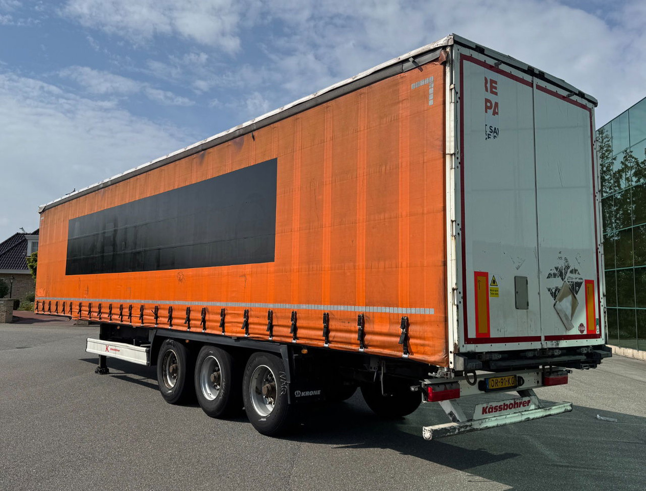KAESSBOHRER Maxima Drum Brakes Sliding Roof NO Rust Galvanised Chassis TOP Condi - الخيمة نصف مقطورة: صور 3 KAESSBOHRER Maxima Drum Brakes Sliding Roof NO Rust Galvanised Chassis TOP Condi - الخيمة نصف مقطورة: صور 3