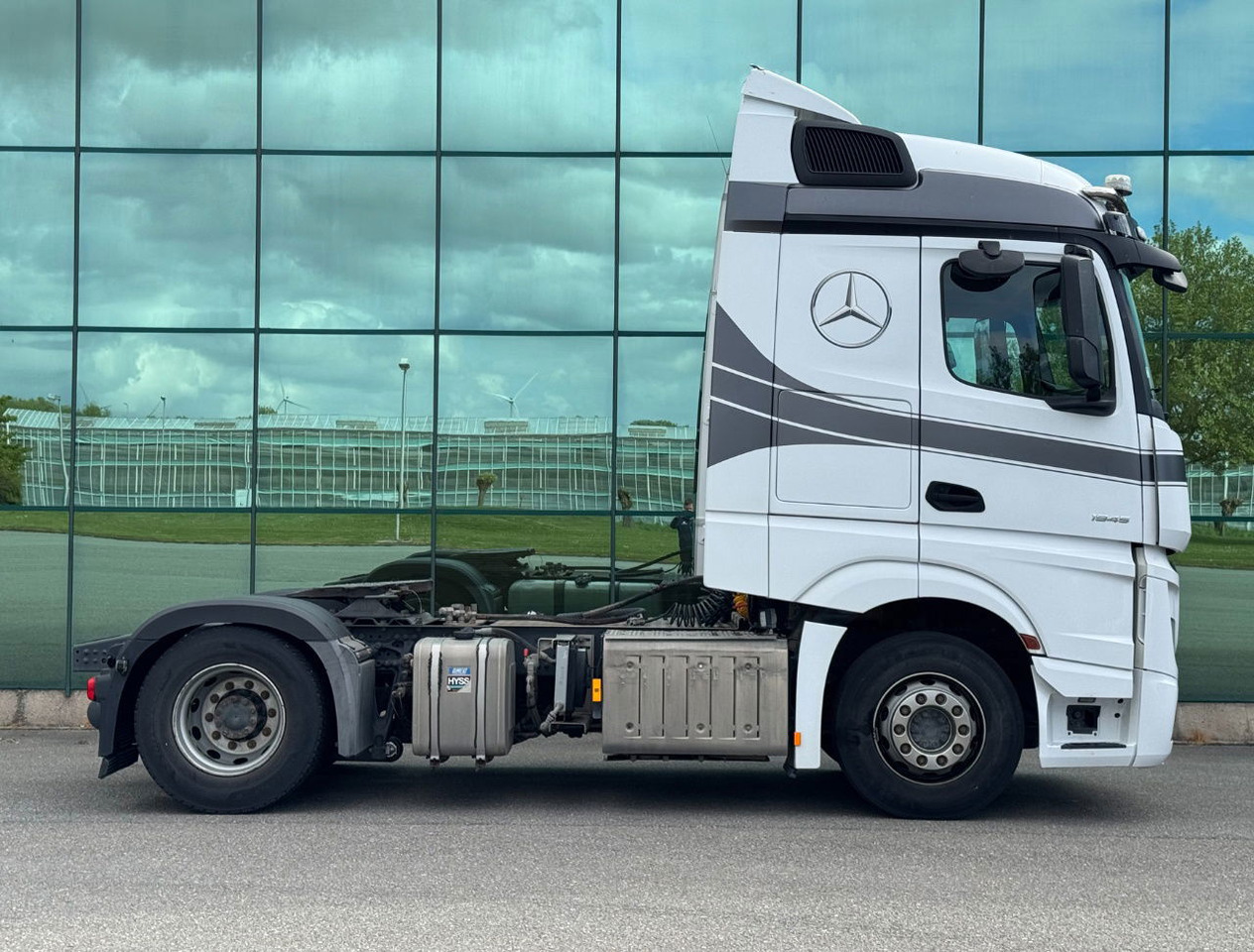 Mercedes-Benz Actros 1945 382.000 KM NEW TUV APK PTO + Hydraulics TOP Condition NL Truck - شاحنة جرار: صور 5 Mercedes-Benz Actros 1945 382.000 KM NEW TUV APK PTO + Hydraulics TOP Condition NL Truck - شاحنة جرار: صور 5