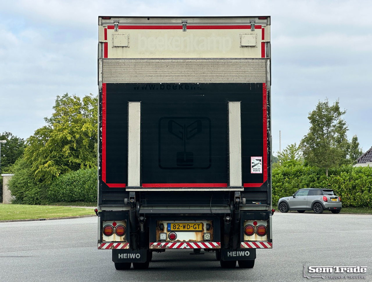 Scania R450 Retarder TRS Cooling Heiwo Isolated Boxes Tail Lift NL-Combi - مبردة شاحنة: صور 4 Scania R450 Retarder TRS Cooling Heiwo Isolated Boxes Tail Lift NL-Combi - مبردة شاحنة: صور 4