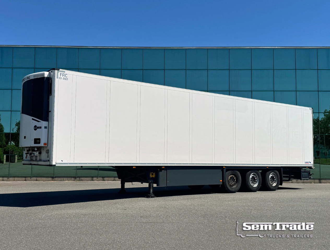 Schmitz Cargobull SCBS3B Thermo King SLXi300 Only 6.822 Hours Thick Roof Disc Br - مبردة نصف مقطورة: صور 1 Schmitz Cargobull SCBS3B Thermo King SLXi300 Only 6.822 Hours Thick Roof Disc Br - مبردة نصف مقطورة: صور 1