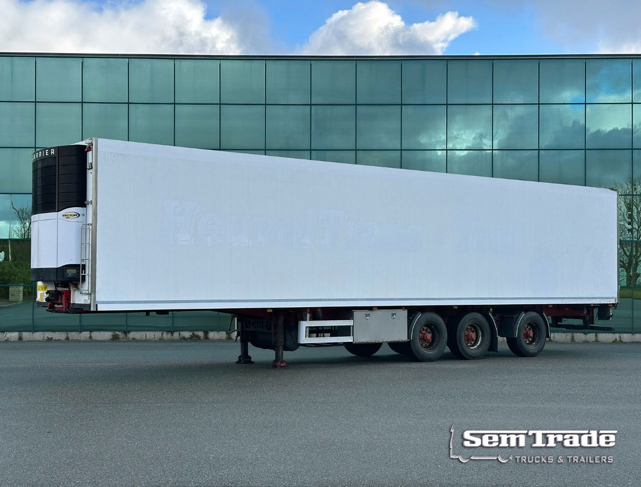 Van Eck 3 AS Koel Vries Carrier Vector 1800 Zeer Mooi Chassis Stuuras Tridec - مبردة نصف مقطورة: صور 1 Van Eck 3 AS Koel Vries Carrier Vector 1800 Zeer Mooi Chassis Stuuras Tridec - مبردة نصف مقطورة: صور 1