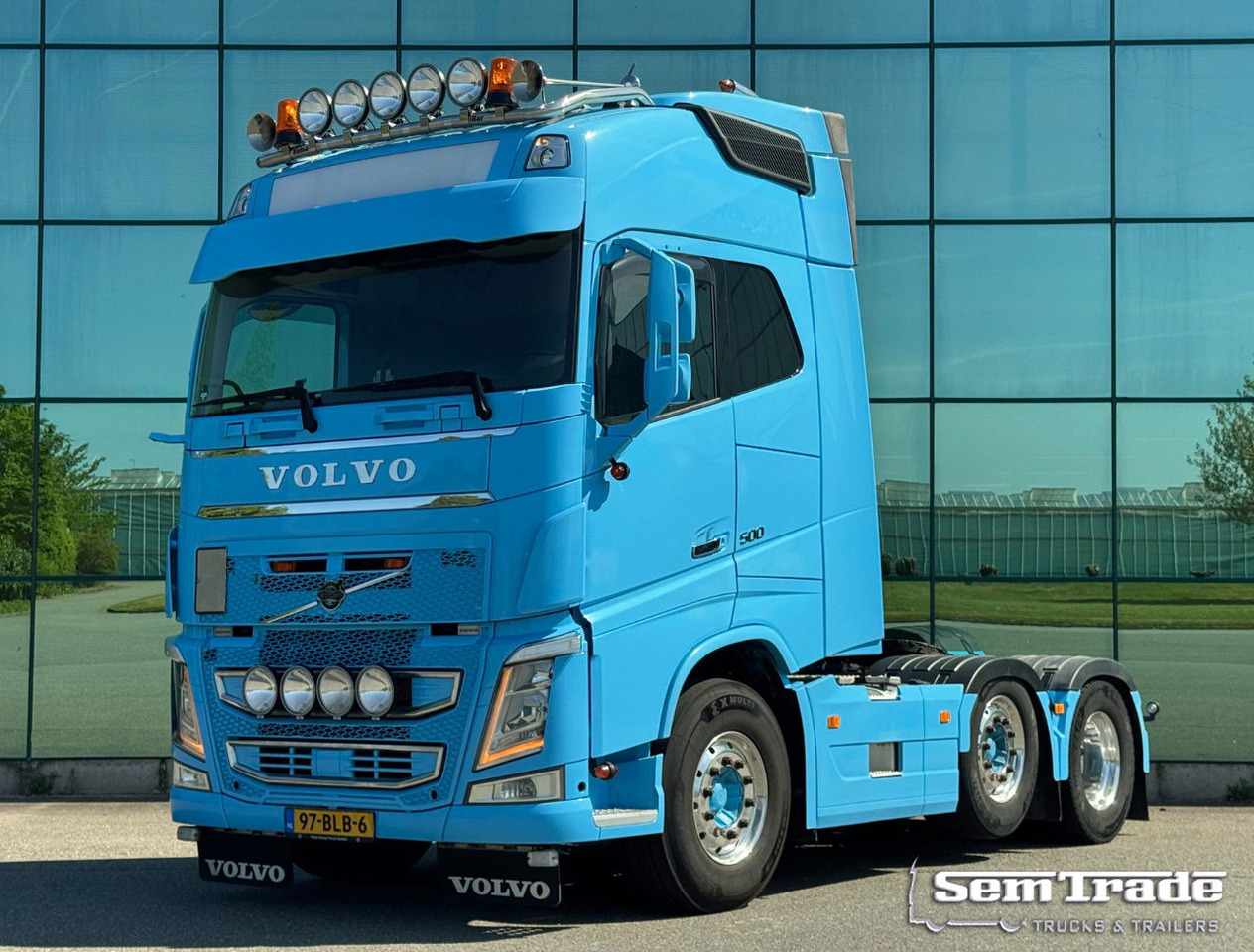 Volvo FH 500 6X2 Full AIR 671.000 KM 2x Tanks TOP Condition NL Truck - شاحنة جرار: صور 1 Volvo FH 500 6X2 Full AIR 671.000 KM 2x Tanks TOP Condition NL Truck - شاحنة جرار: صور 1