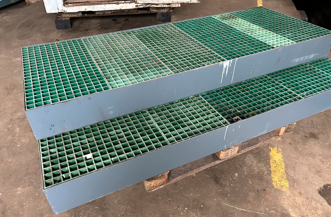Racks à palettes Rayonnages Rangement pour transporteur ou logistique paletisable .Bacs de retention - رف مستودع: صور 4 Racks à palettes Rayonnages Rangement pour transporteur ou logistique paletisable .Bacs de retention - رف مستودع: صور 4