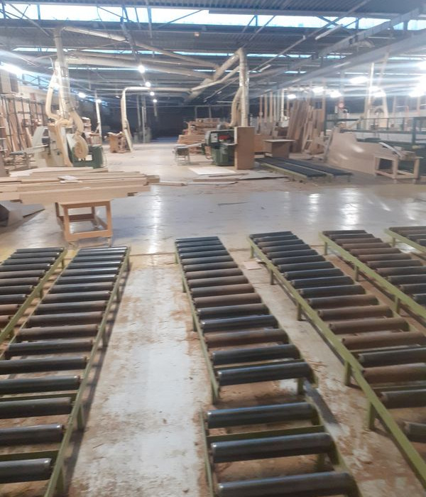 Transporteurs à roulleaux , Cadreuse hydraulique Guilliet ,Scie à ruban ,Scie radiale ,scie circulaire à Bois à Metals - معدات صناعية: صور 1 Transporteurs à roulleaux , Cadreuse hydraulique Guilliet ,Scie à ruban ,Scie radiale ,scie circulaire à Bois à Metals - معدات صناعية: صور 1