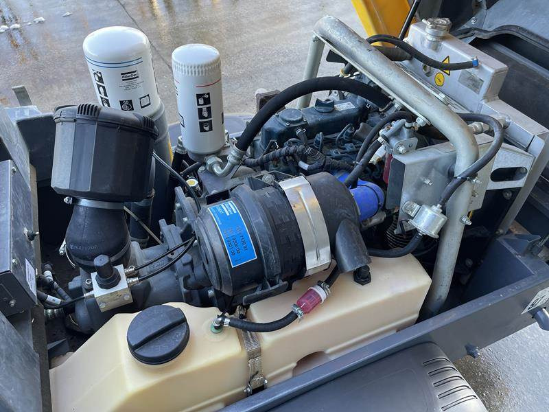 ضاغط الهواء Atlas-Copco XAS 38 KD: صور 12