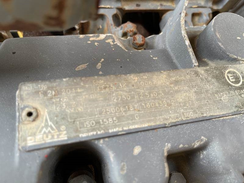 ضاغط الهواء Atlas-Copco XAS 57 DD: صور 15 ضاغط الهواء Atlas-Copco XAS 57 DD: صور 15