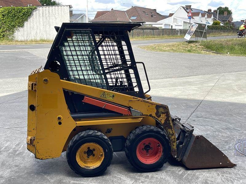 Bobcat S 70 - شيول صغير: صور 4 Bobcat S 70 - شيول صغير: صور 4