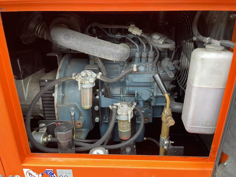 مجموعة المولدات Europower EPS 113 TDE: صور 9