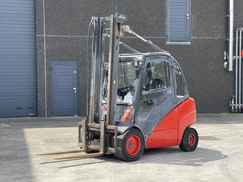 Linde H 30 D - رافعة شوكية ديزل: صور 1 Linde H 30 D - رافعة شوكية ديزل: صور 1
