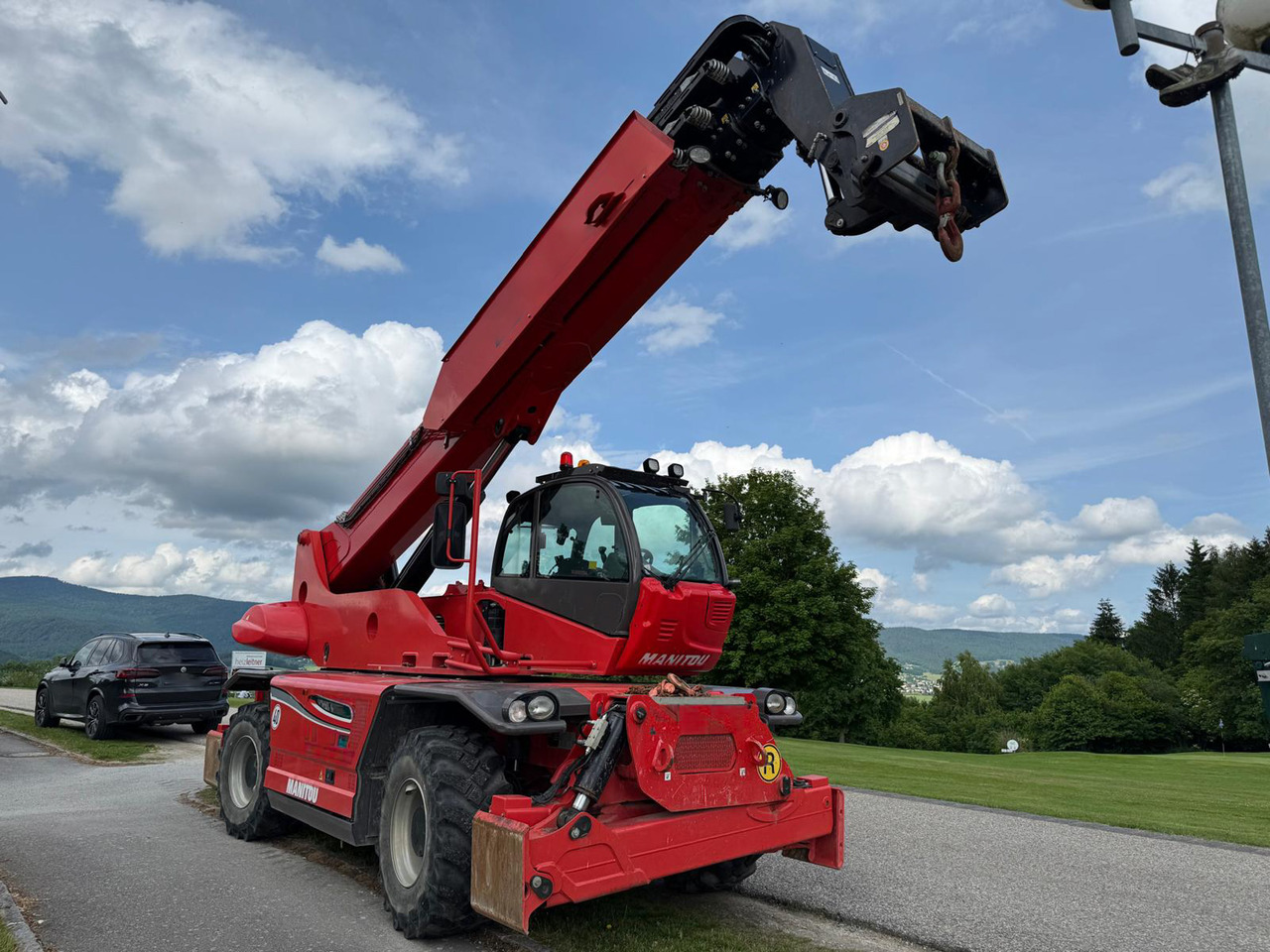 MANITOU MRT 2470 + Privilege ST4S1 - جرافة ذات عجلات تلسكوبية: صور 1 MANITOU MRT 2470 + Privilege ST4S1 - جرافة ذات عجلات تلسكوبية: صور 1