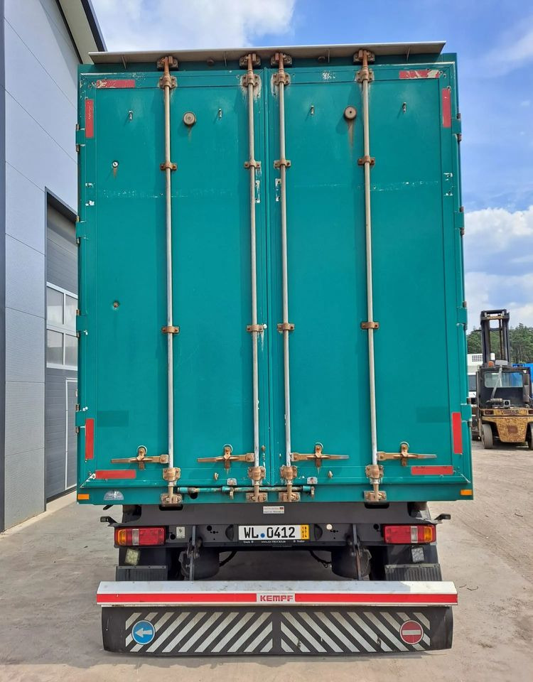 Kempf Wywrot do przewozu zrebek i drzewa przyczepa - مقطورة اخشاب: صور 3 Kempf Wywrot do przewozu zrebek i drzewa przyczepa - مقطورة اخشاب: صور 3