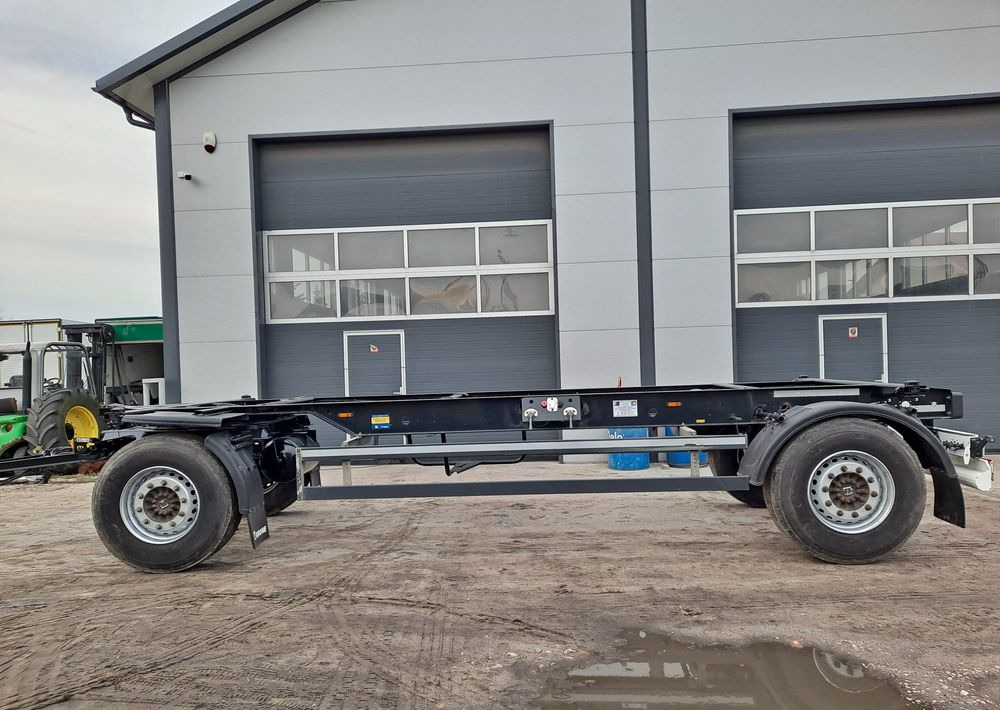 Krone Przyczepa BDF Krone - شاحنات الحاويات/ جسم علوي قابل للتغيير مقطورة: صور 1 Krone Przyczepa BDF Krone - شاحنات الحاويات/ جسم علوي قابل للتغيير مقطورة: صور 1