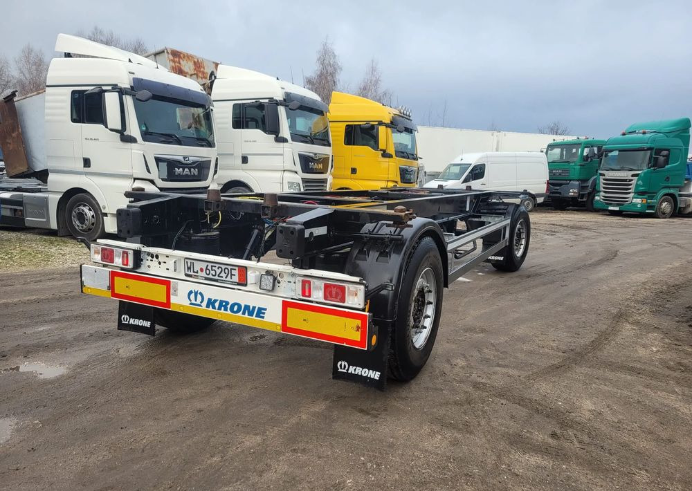 Krone Przyczepa BDF - شاحنات الحاويات/ جسم علوي قابل للتغيير مقطورة: صور 4 Krone Przyczepa BDF - شاحنات الحاويات/ جسم علوي قابل للتغيير مقطورة: صور 4