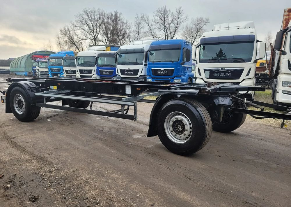 Krone Przyczepa BDF - شاحنات الحاويات/ جسم علوي قابل للتغيير مقطورة: صور 1 Krone Przyczepa BDF - شاحنات الحاويات/ جسم علوي قابل للتغيير مقطورة: صور 1