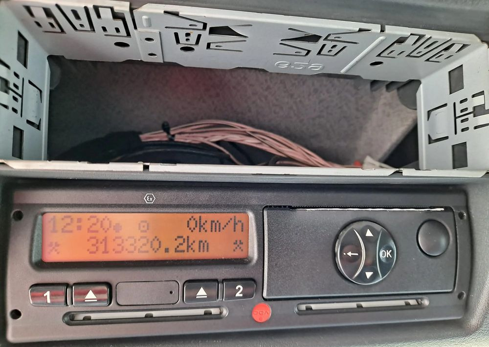 تأجير MAN TGS 26.400 Budowlanka Euro 6 MAN TGS 26.400 Budowlanka Euro 6: صور 16 تأجير MAN TGS 26.400 Budowlanka Euro 6 MAN TGS 26.400 Budowlanka Euro 6: صور 16