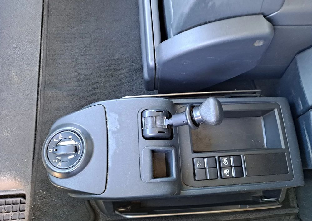 الشاسيه شاحنة MAN TGX 26.480 6X2 3 osie: صور 14