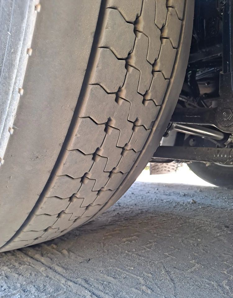 الشاسيه شاحنة MAN TGX 26.480 6X2 3 osie: صور 15