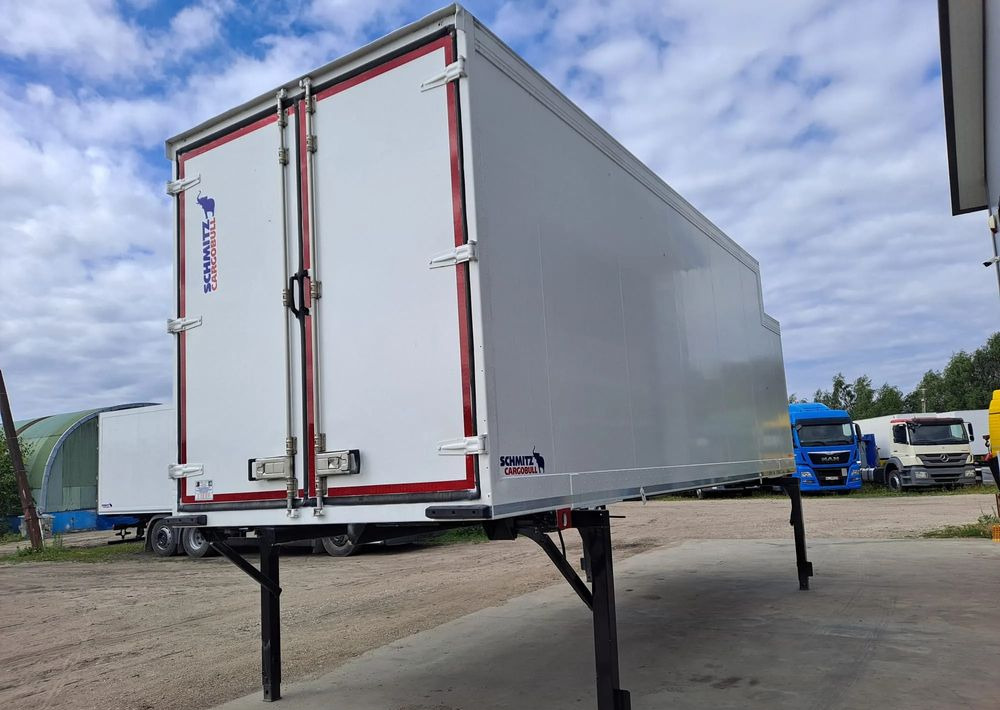 Schmitz Cargobull Chłodnia BDF kontener z agregatem Thermo King MD300 - مبردة مقطورة: صور 4 Schmitz Cargobull Chłodnia BDF kontener z agregatem Thermo King MD300 - مبردة مقطورة: صور 4