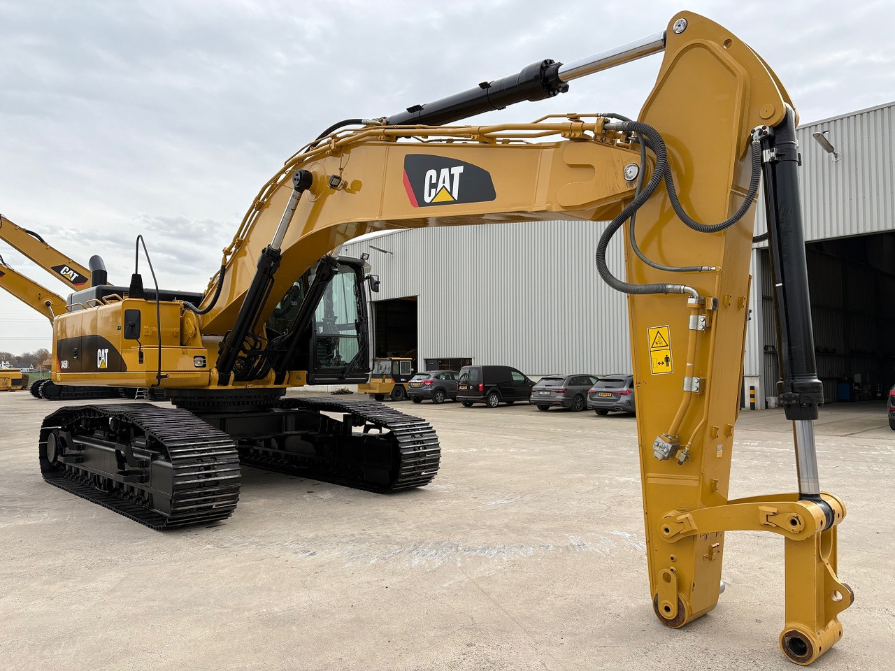 CATERPILLAR 345DL - حفارات زحافة: صور 4 CATERPILLAR 345DL - حفارات زحافة: صور 4
