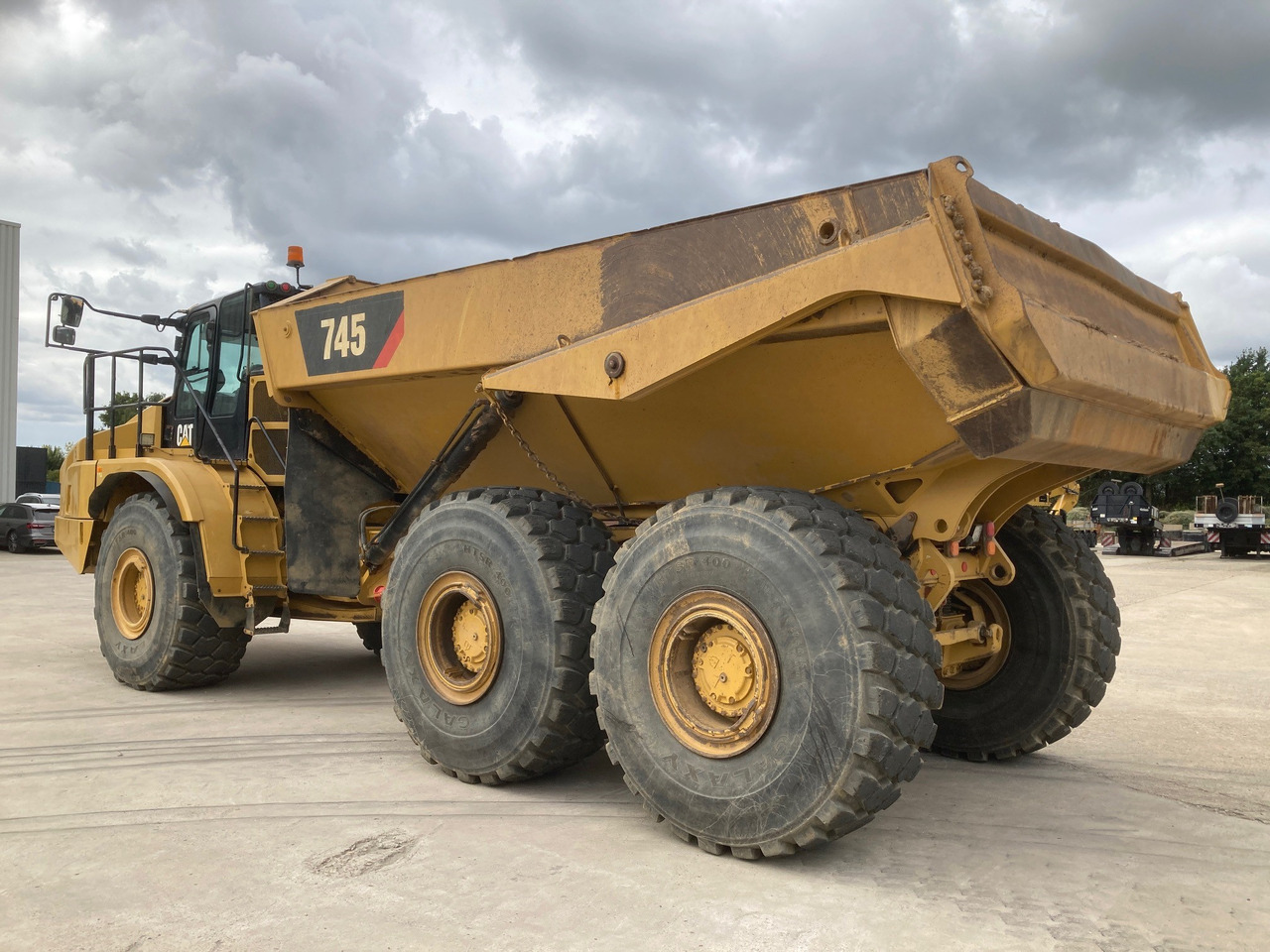 CATERPILLAR 745 - شاحنة مفصلية: صور 3 CATERPILLAR 745 - شاحنة مفصلية: صور 3