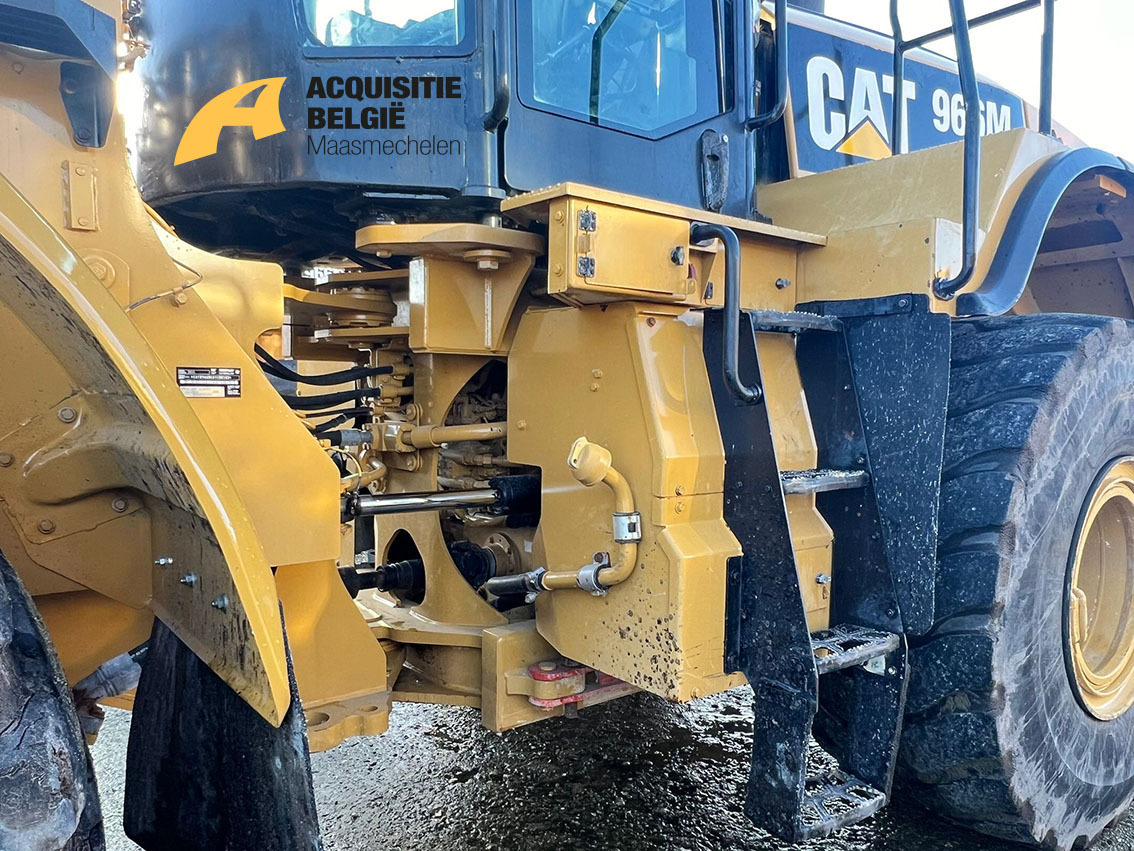 اللودر بعجل CATERPILLAR 966M: صور 6
