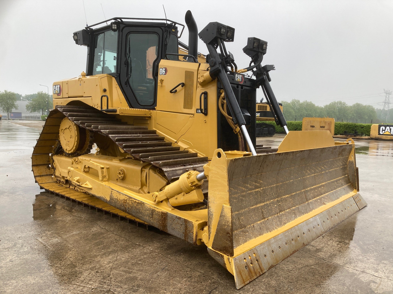 CATERPILLAR D6 LGP - بلدوزر: صور 4 CATERPILLAR D6 LGP - بلدوزر: صور 4