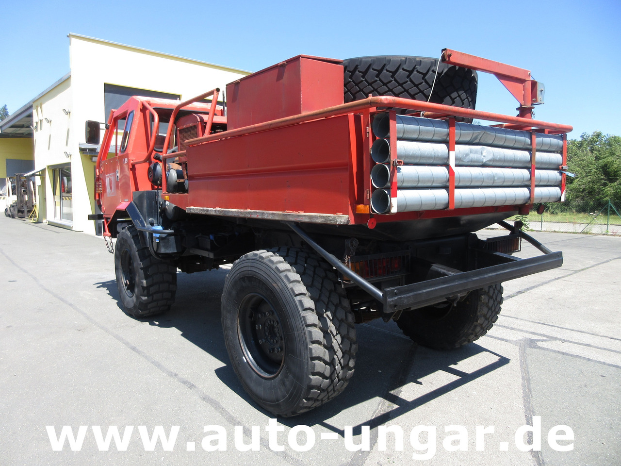 BRIMONT PM ETR Feuerwehr 4x4x4 AHK verwindbarer Rahmen Off-Road Winde Kriechgang - المطافئ: صور 5 BRIMONT PM ETR Feuerwehr 4x4x4 AHK verwindbarer Rahmen Off-Road Winde Kriechgang - المطافئ: صور 5
