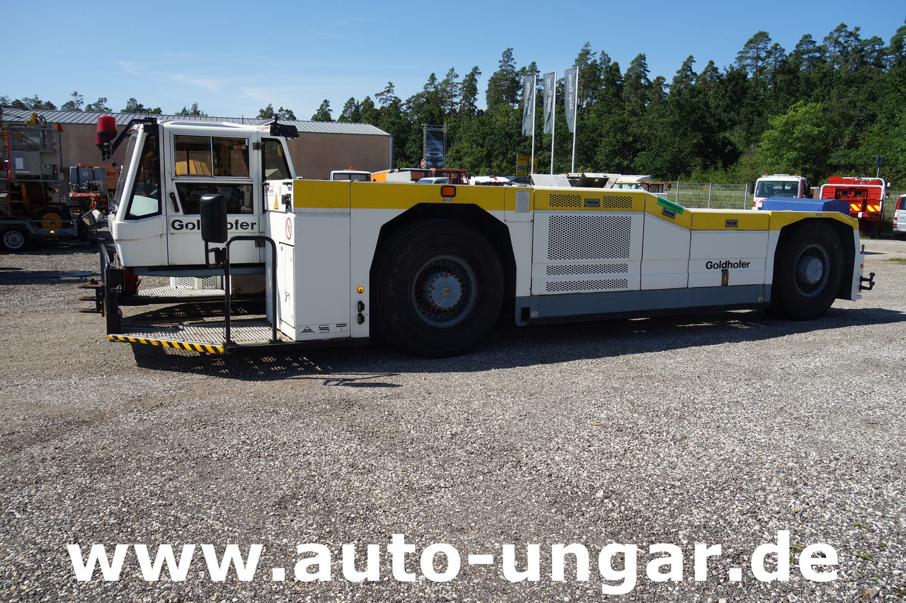 GOLDHOFER AST-1 A500 Baujahr 1999 Push-Back towbarless Pushback Liebherr used GSE - جرارات الطائرات: صور 4 GOLDHOFER AST-1 A500 Baujahr 1999 Push-Back towbarless Pushback Liebherr used GSE - جرارات الطائرات: صور 4