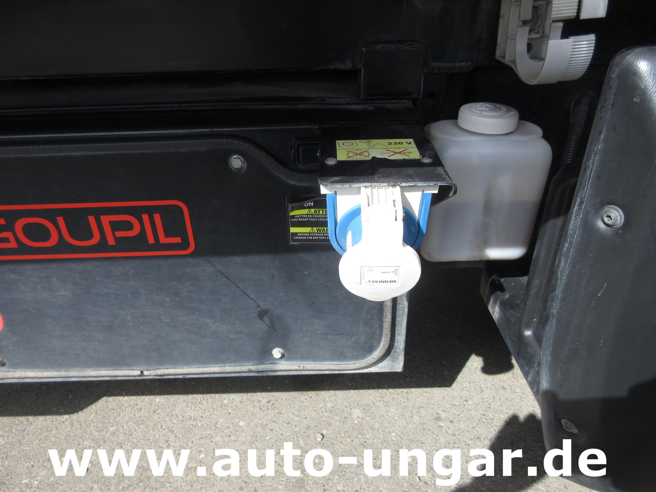 مركبة الخدمات الكهربائية GOUPIL G5 Kipper lange Pritsche AHK Bordwanderhöhung Elektrofahrzeug: صور 12 مركبة الخدمات الكهربائية GOUPIL G5 Kipper lange Pritsche AHK Bordwanderhöhung Elektrofahrzeug: صور 12