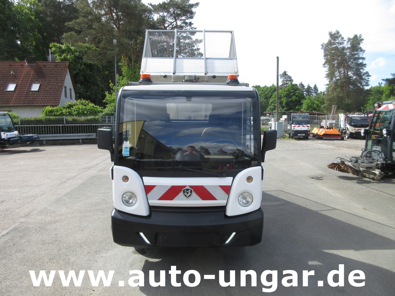 GOUPIL G5 Kipper lange Pritsche AHK Bordwanderhöhung Elektrofahrzeug - مركبة الخدمات الكهربائية: صور 2 GOUPIL G5 Kipper lange Pritsche AHK Bordwanderhöhung Elektrofahrzeug - مركبة الخدمات الكهربائية: صور 2