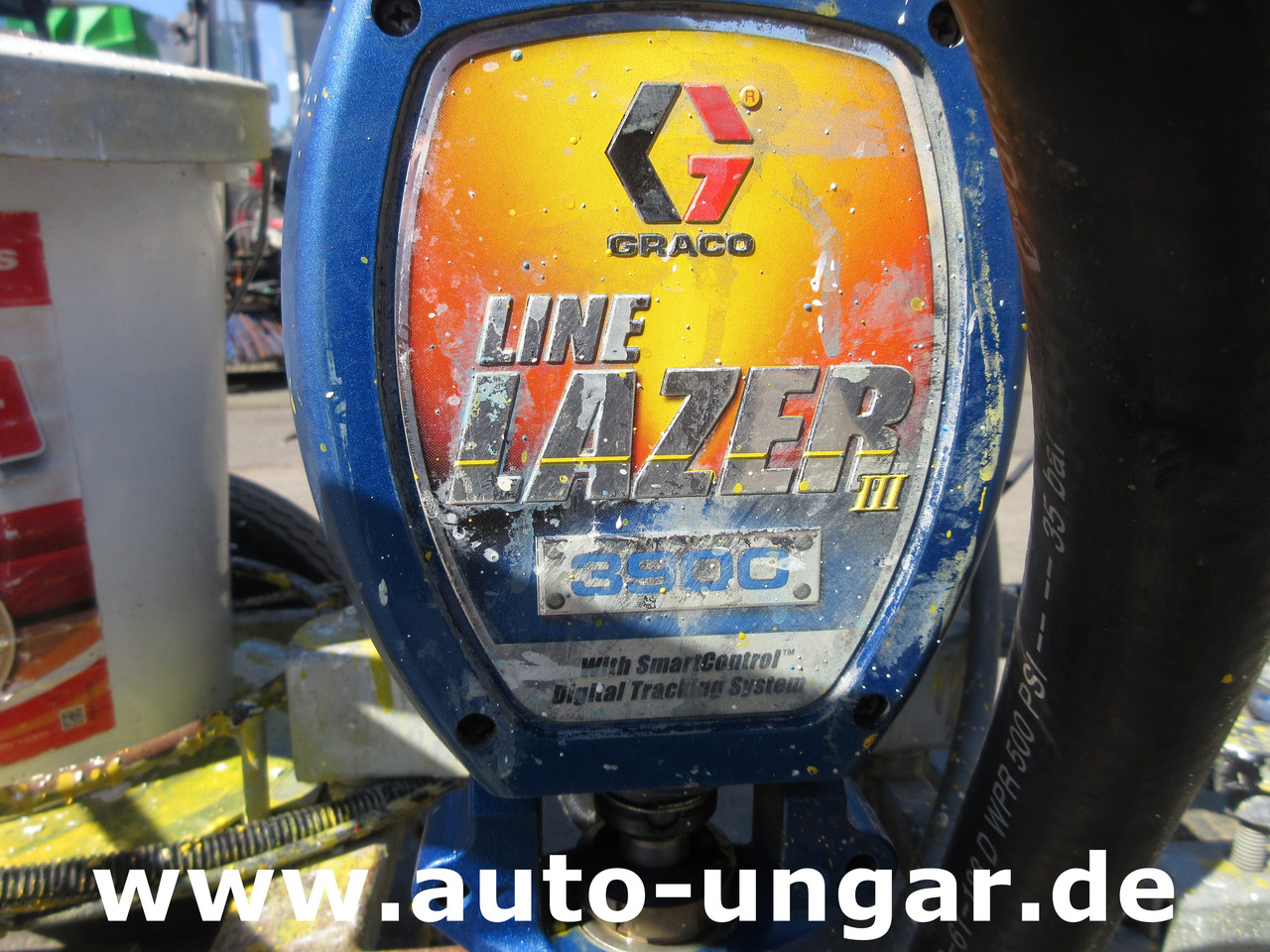 آلة أسفلت Graco LineLazer III 3900 Linedriver ride-on striper Roadmarking Straßenmarkierung: صور 6 آلة أسفلت Graco LineLazer III 3900 Linedriver ride-on striper Roadmarking Straßenmarkierung: صور 6