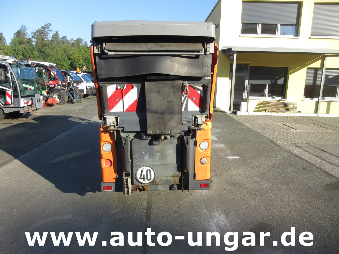Hako CityMaster CM 1600 Kehrmaschine Knicklenkung Allrad Kommunalfahrzeug - سياره كنس شوارع: صور 5 Hako CityMaster CM 1600 Kehrmaschine Knicklenkung Allrad Kommunalfahrzeug - سياره كنس شوارع: صور 5