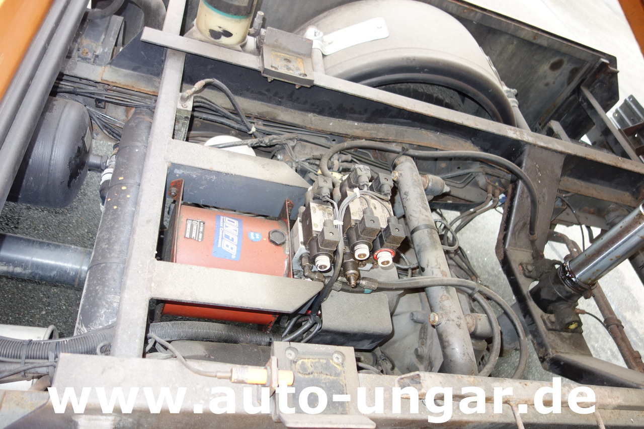 قلاب صغير MERCEDES-BENZ 614 D Vario Kipper DOKA Plane °961 Winterdienst: صور 6