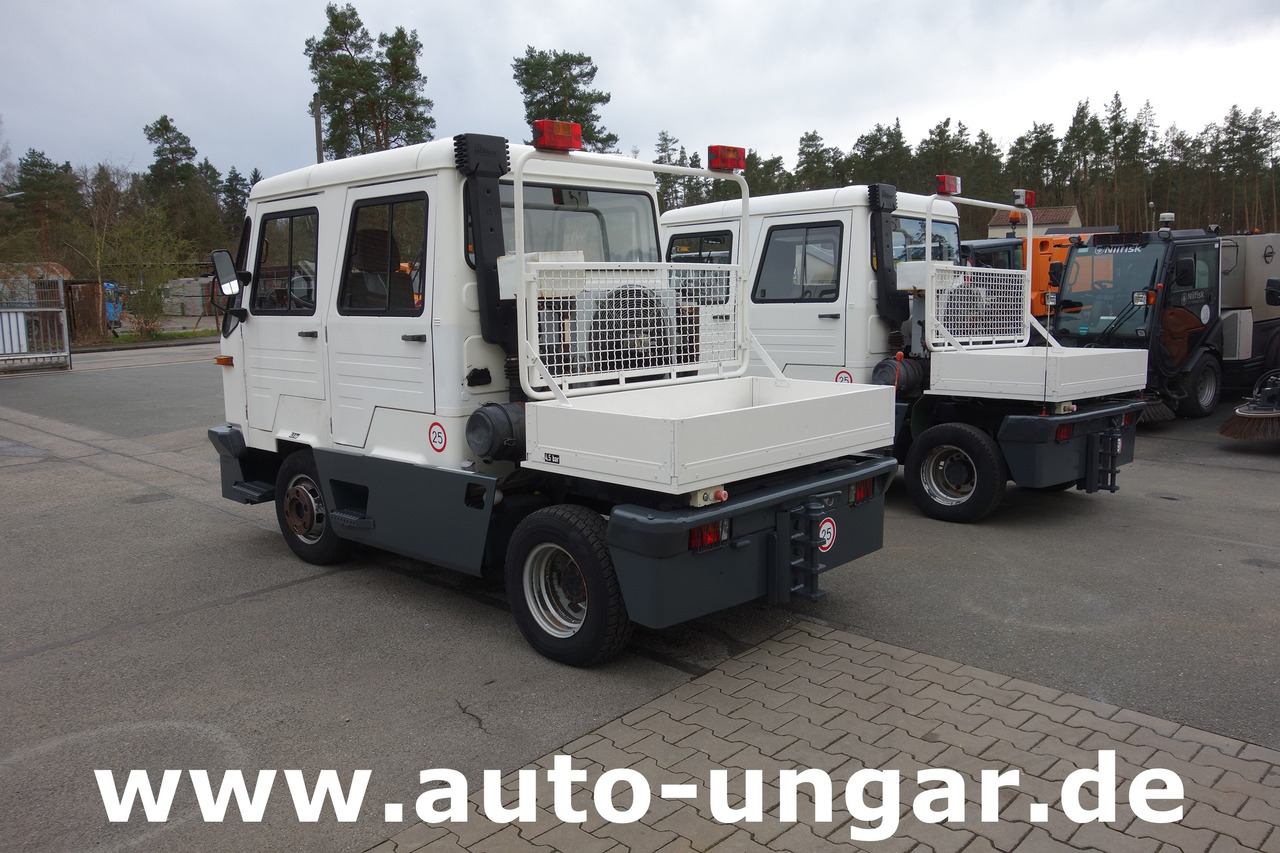 Multicar M26 Champion Flugzeugschlepper Doka GSE Airport Push Back Industrieschlepper - جرارات الطائرات: صور 4 Multicar M26 Champion Flugzeugschlepper Doka GSE Airport Push Back Industrieschlepper - جرارات الطائرات: صور 4